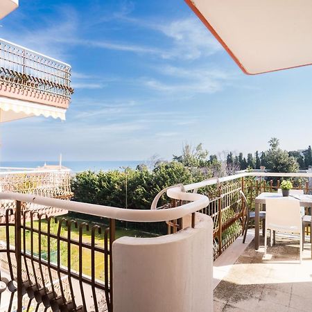 Dimora Montereale Near The Sea Apartman Trani Kültér fotó